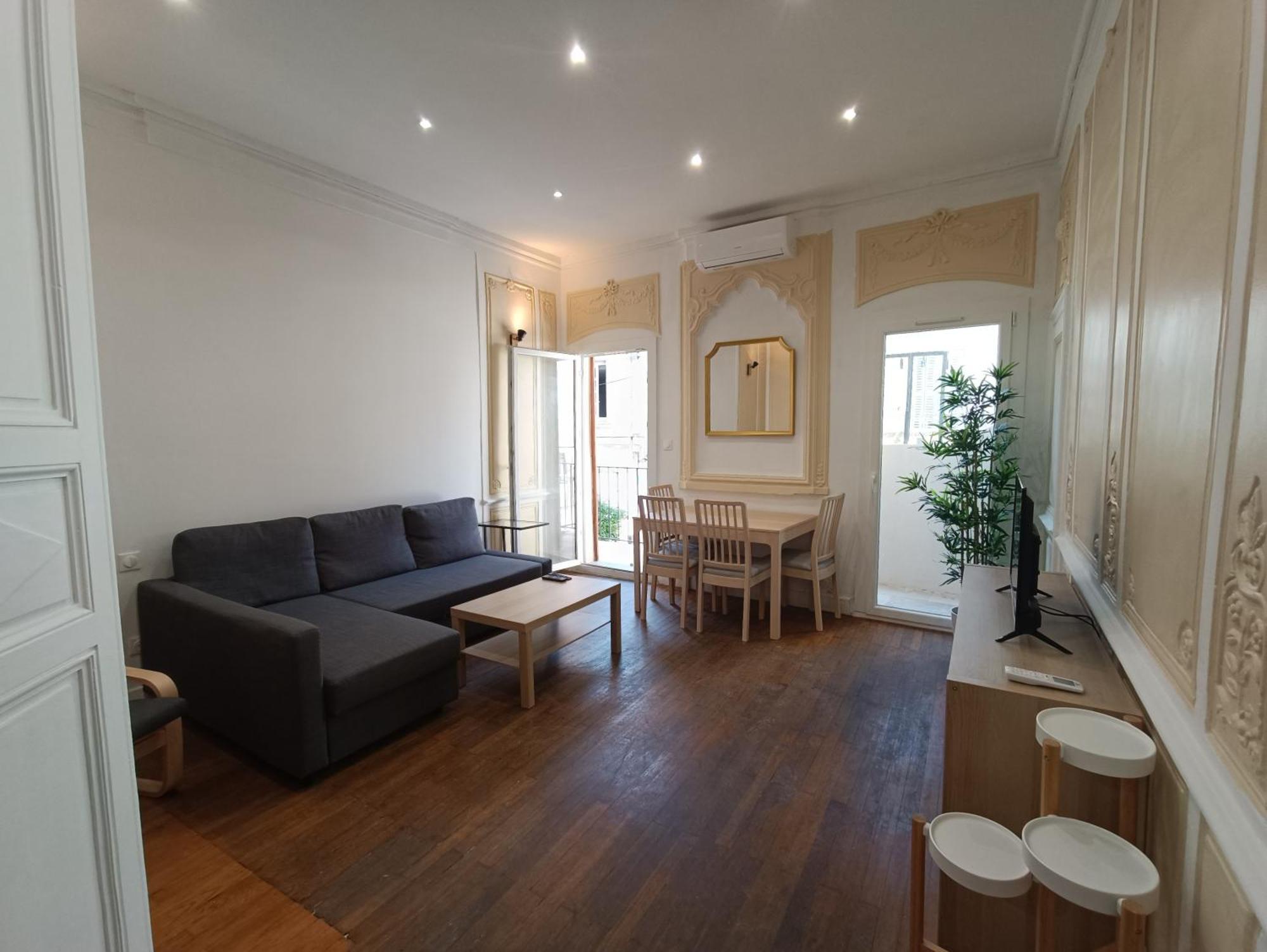 Appartements Et Studio Renoves En 2022, Intra Muros Avignon Ngoại thất bức ảnh
