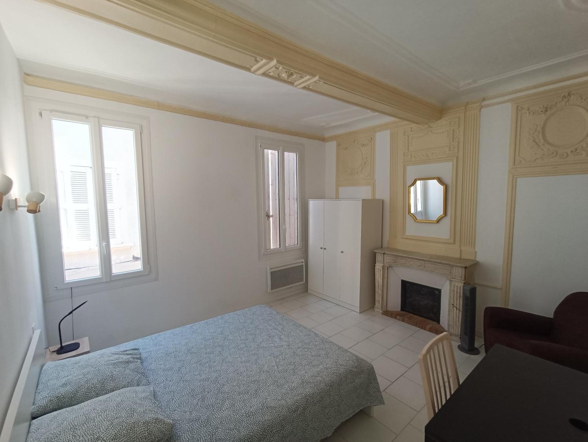 Appartements Et Studio Renoves En 2022, Intra Muros Avignon Ngoại thất bức ảnh
